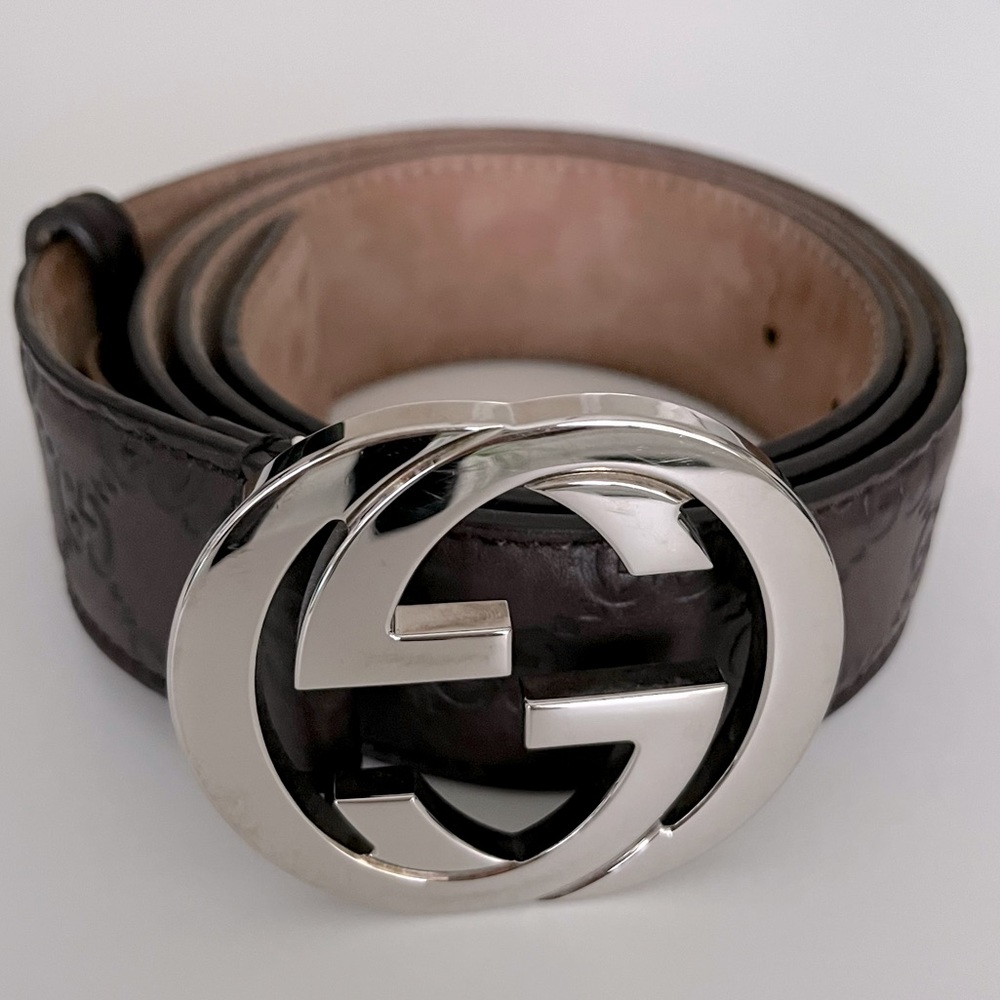 Authentic Gucci Men’s Signature GG Leather Belt. Size 42